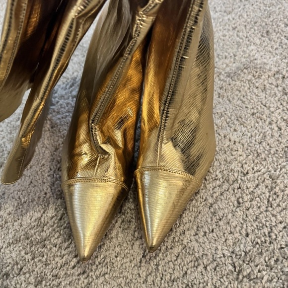 Pandora Gold Ankle Booties with Chic Style - Picture 11 of 17